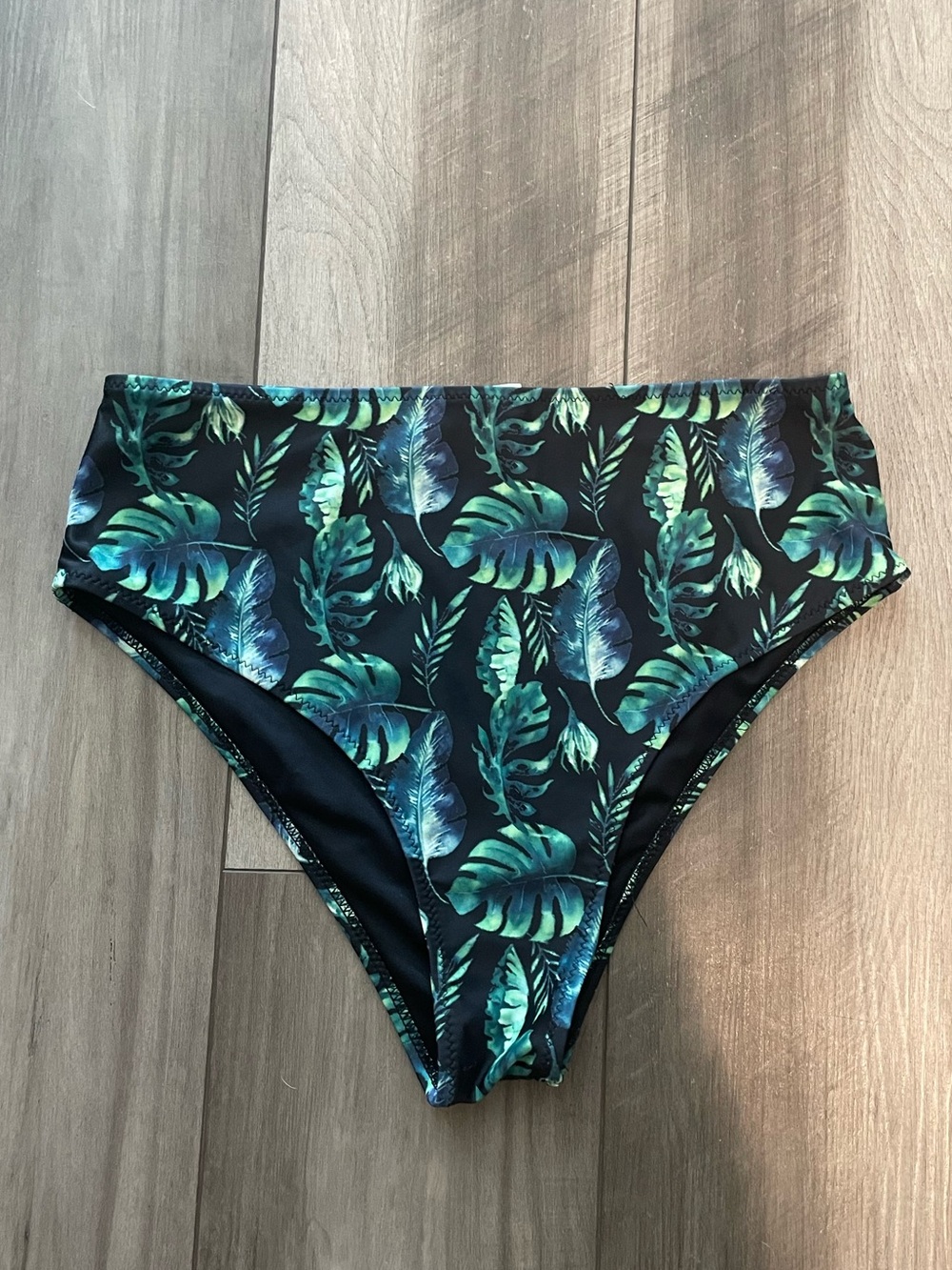 High-Waist Women’s Swim Bottoms in Green Leaf Print
